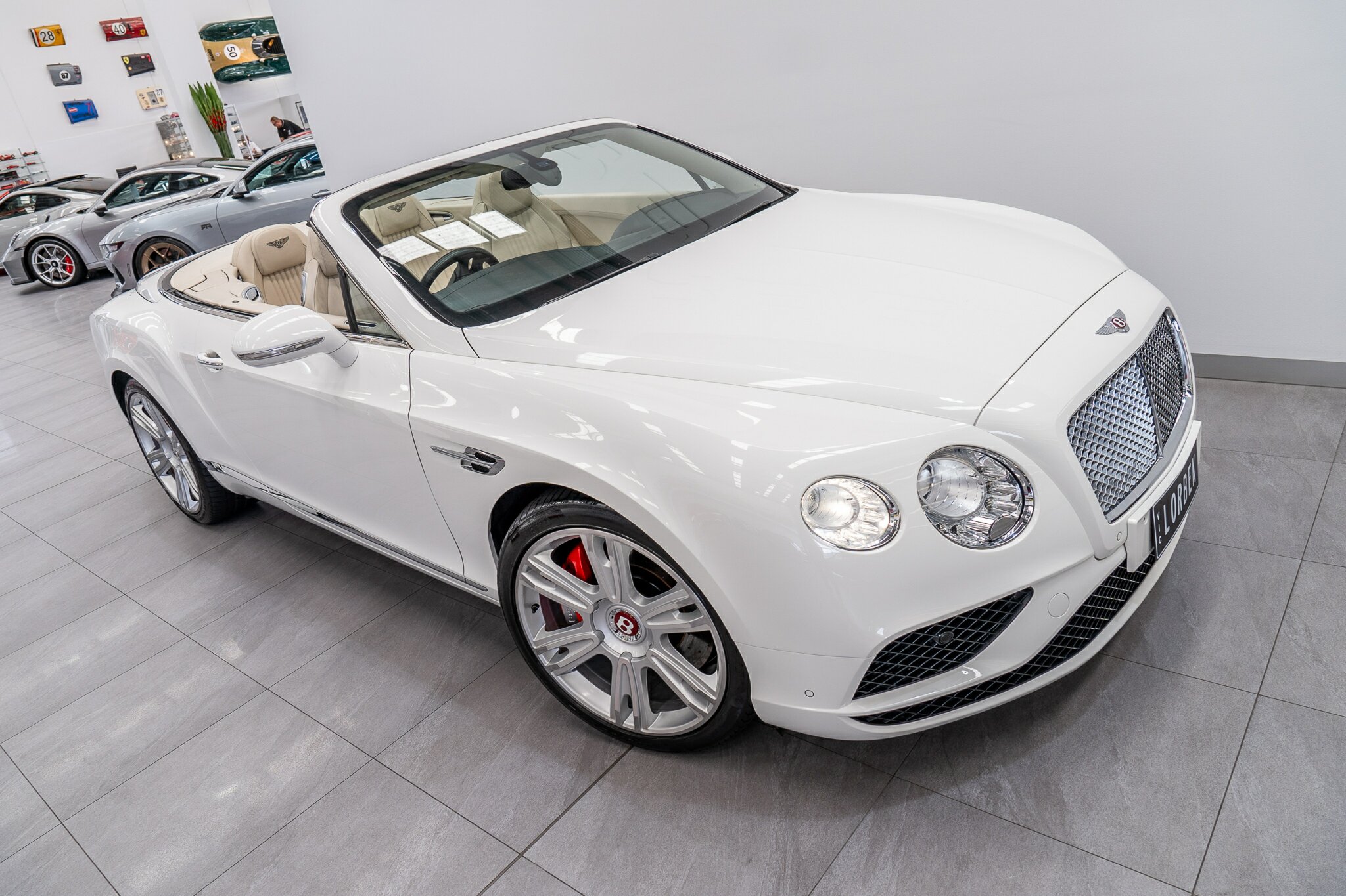 2015 BENTLEY CONTINENTAL 3W MY16 GTC V8 8 SP AUTOMATIC SEQUENTIAL 2D CONVERTIBLE