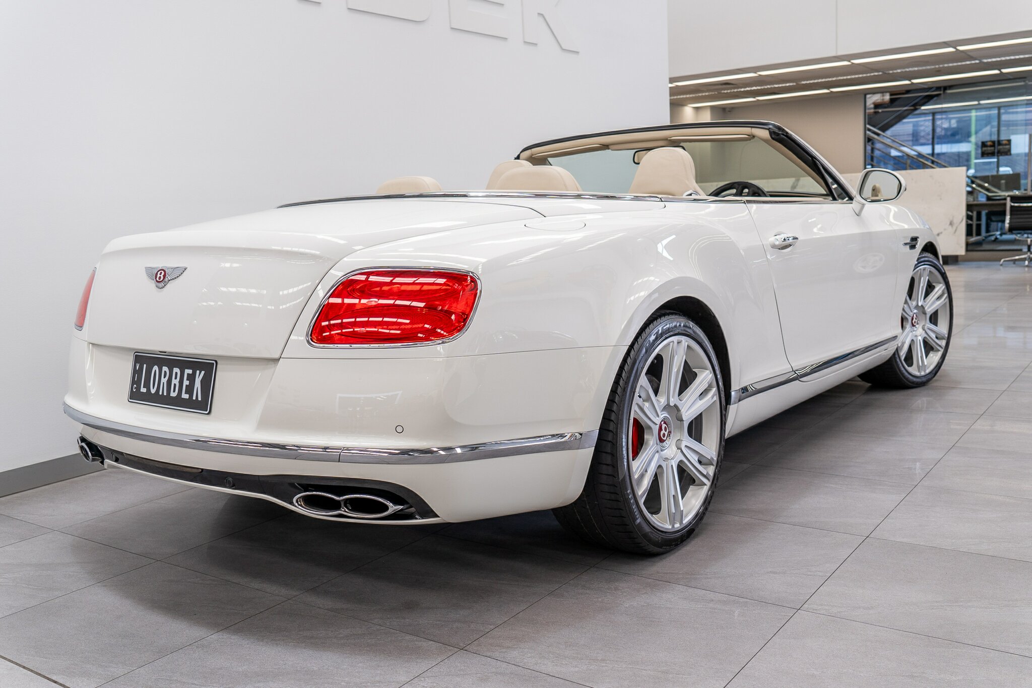 2015 BENTLEY CONTINENTAL 3W MY16 GTC V8 8 SP AUTOMATIC SEQUENTIAL 2D CONVERTIBLE
