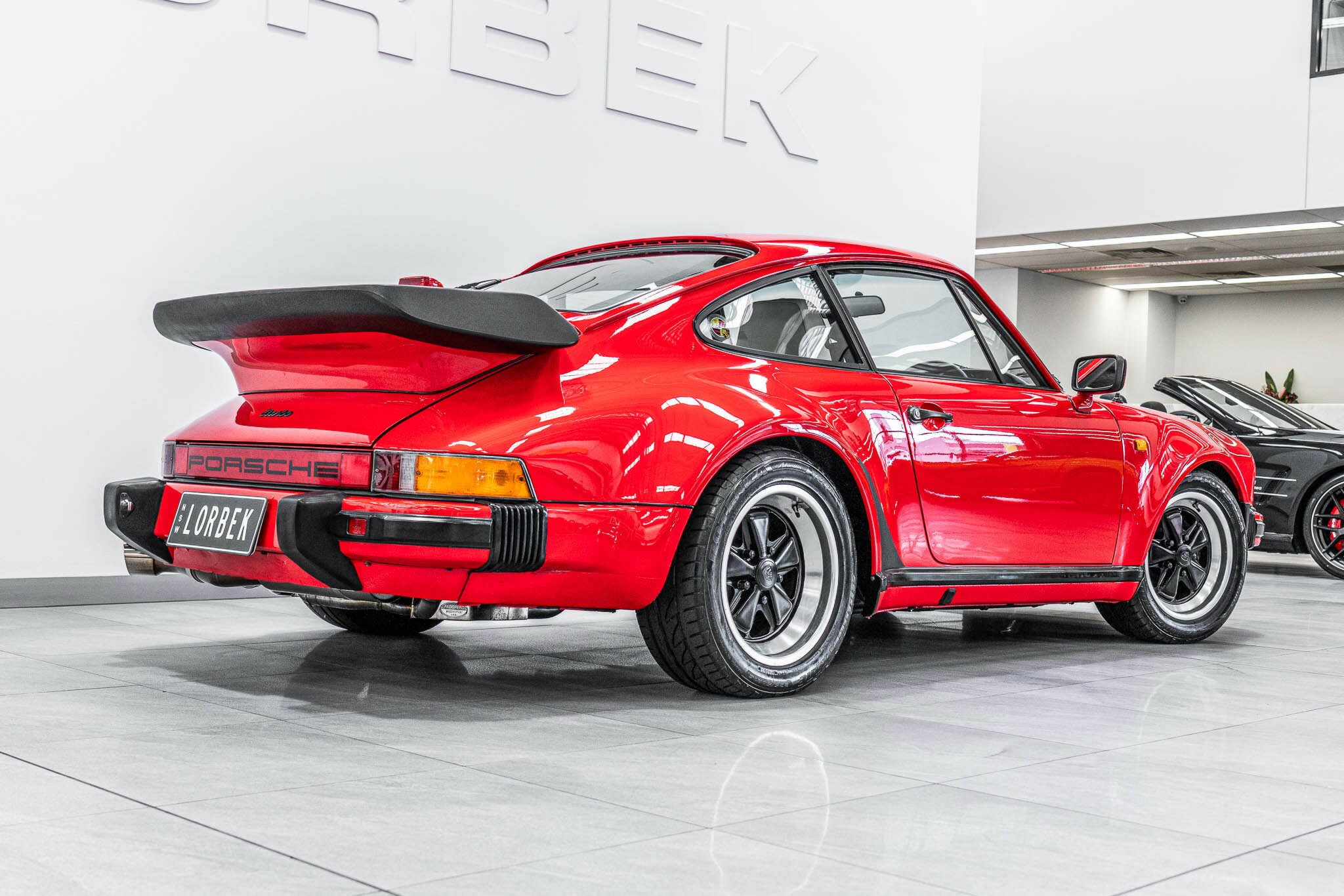 1982 PORSCHE 911 TURBO (930) 4 SP MANUAL 2D COUPE