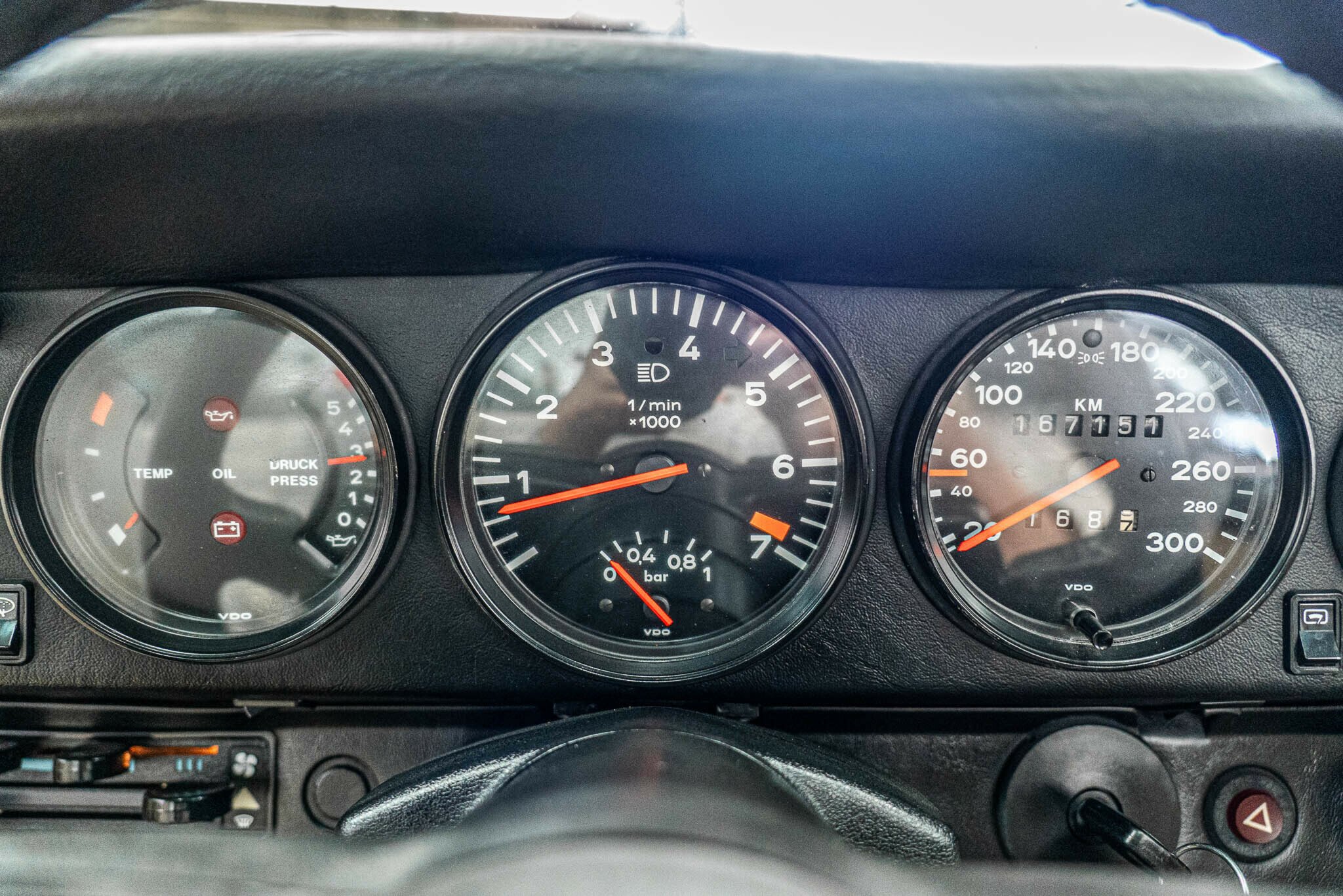 1982 PORSCHE 911 TURBO (930) 4 SP MANUAL 2D COUPE