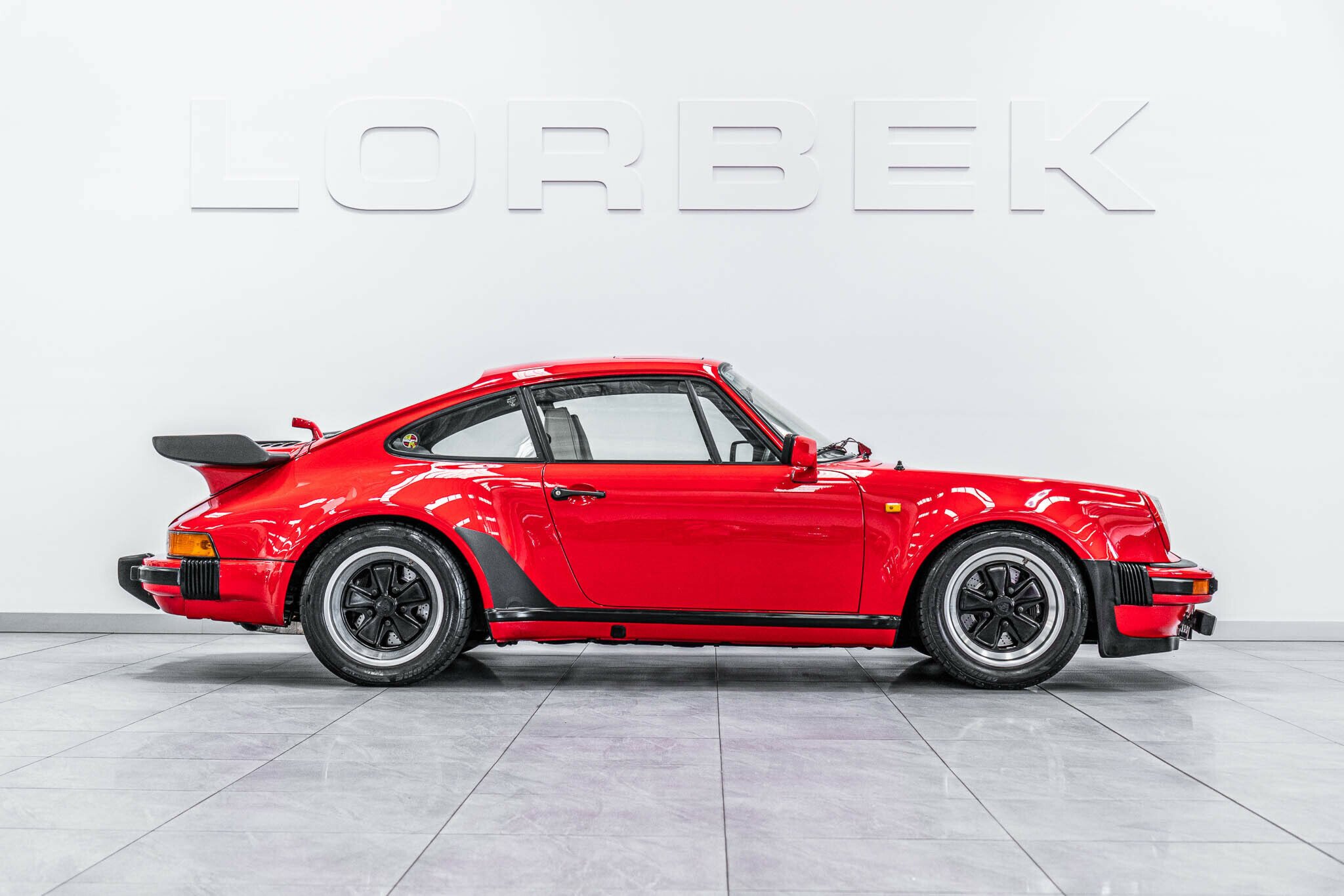 1982 PORSCHE 911 TURBO (930) 4 SP MANUAL 2D COUPE