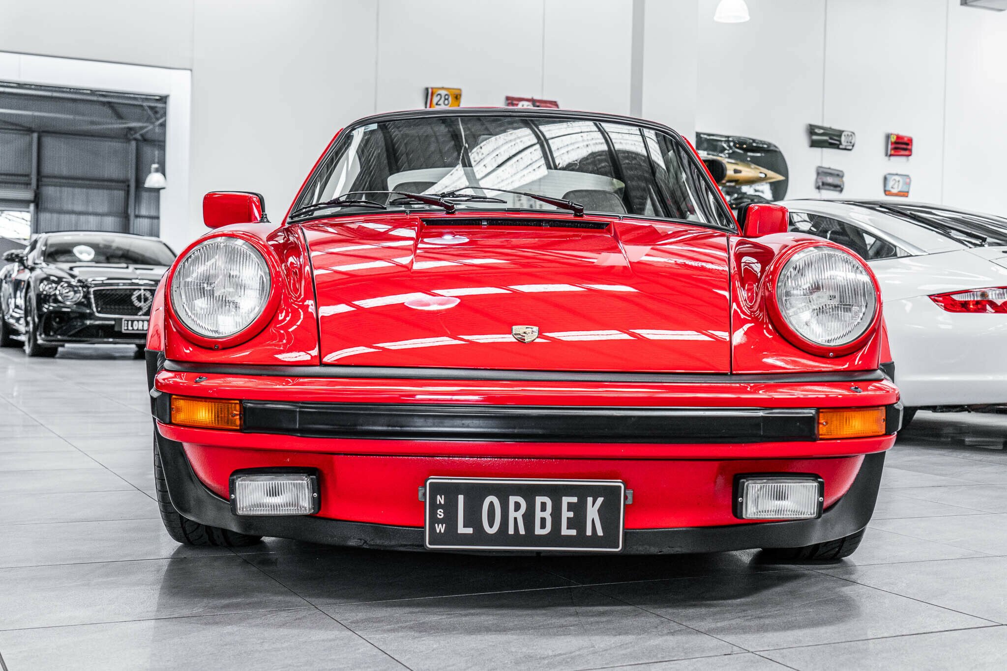 1982 PORSCHE 911 TURBO (930) 4 SP MANUAL 2D COUPE