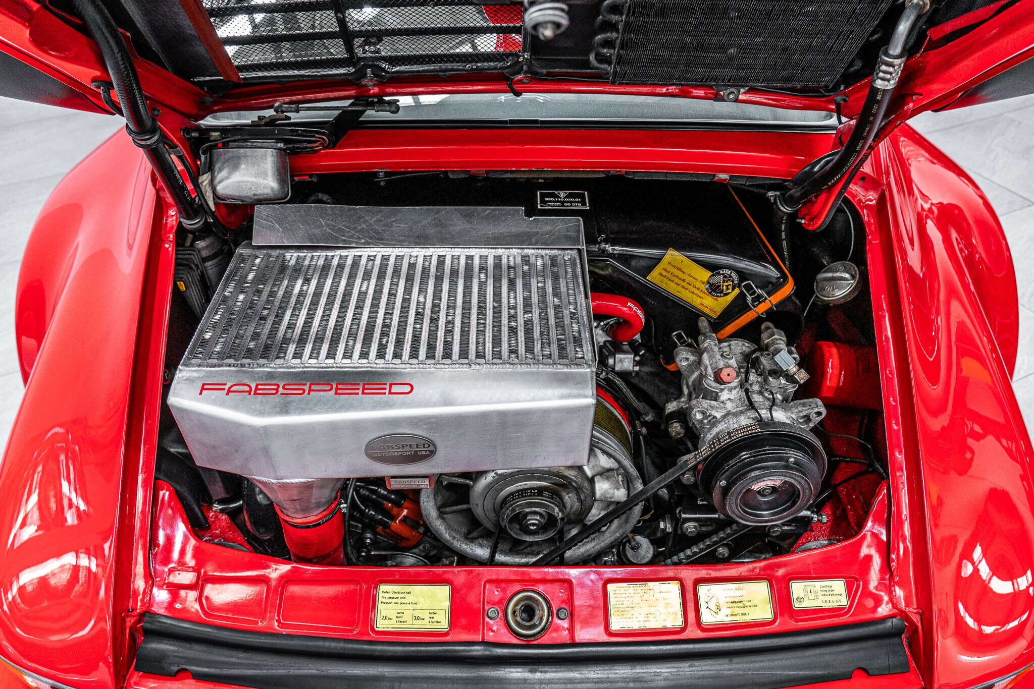 1982 PORSCHE 911 TURBO (930) 4 SP MANUAL 2D COUPE