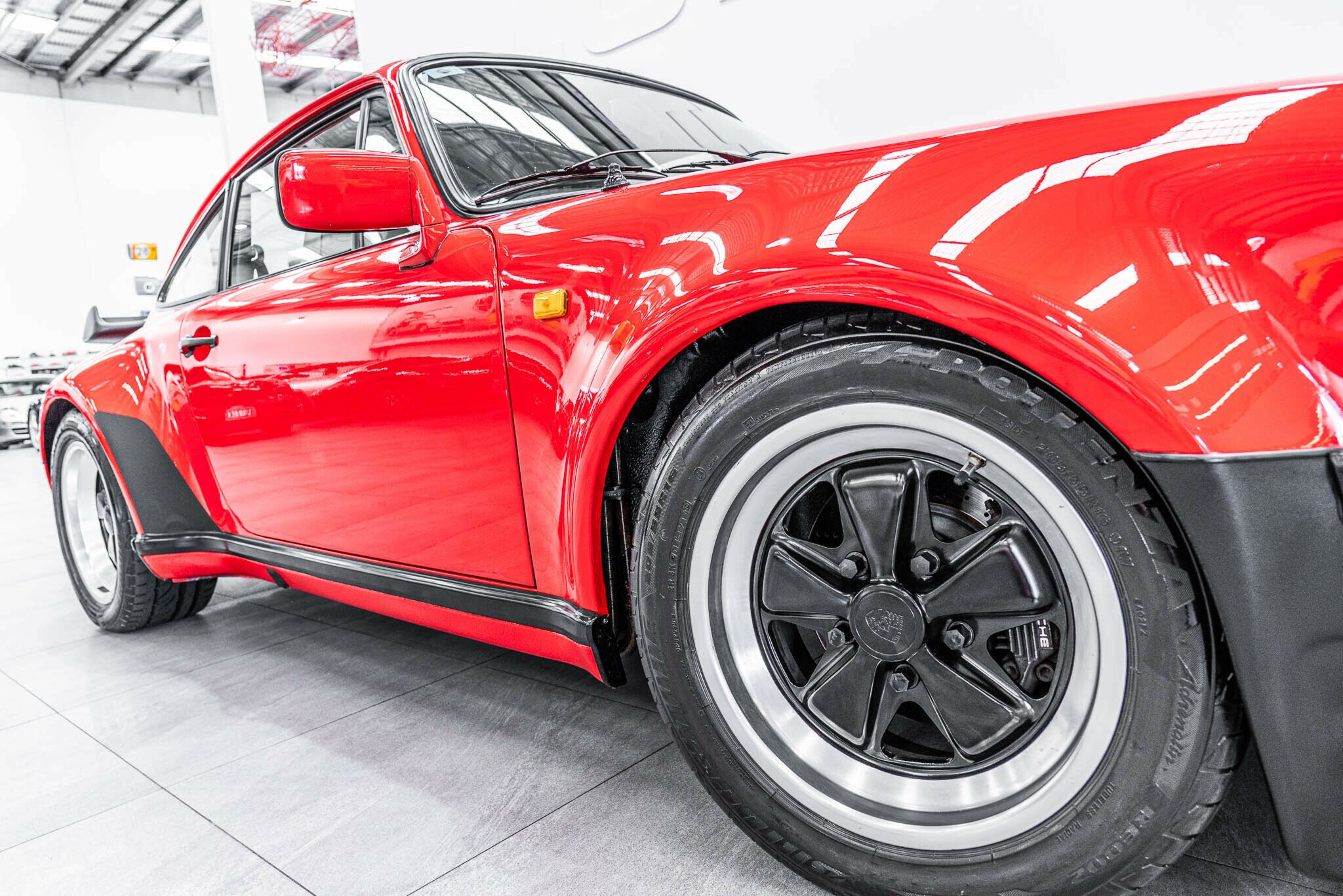 1982 PORSCHE 911 TURBO (930) 4 SP MANUAL 2D COUPE