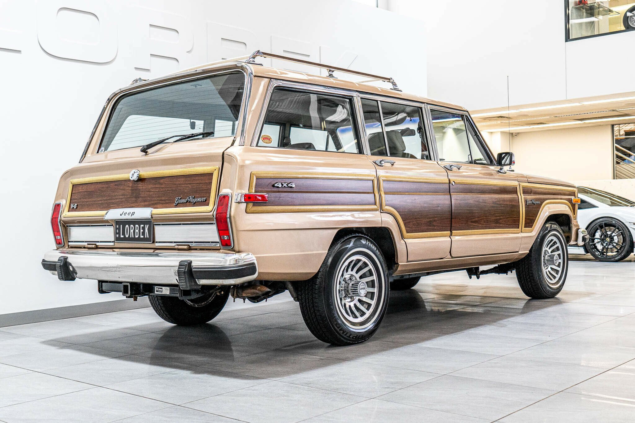 1989 JEEP GRAND WAGONEER SJ WAGON