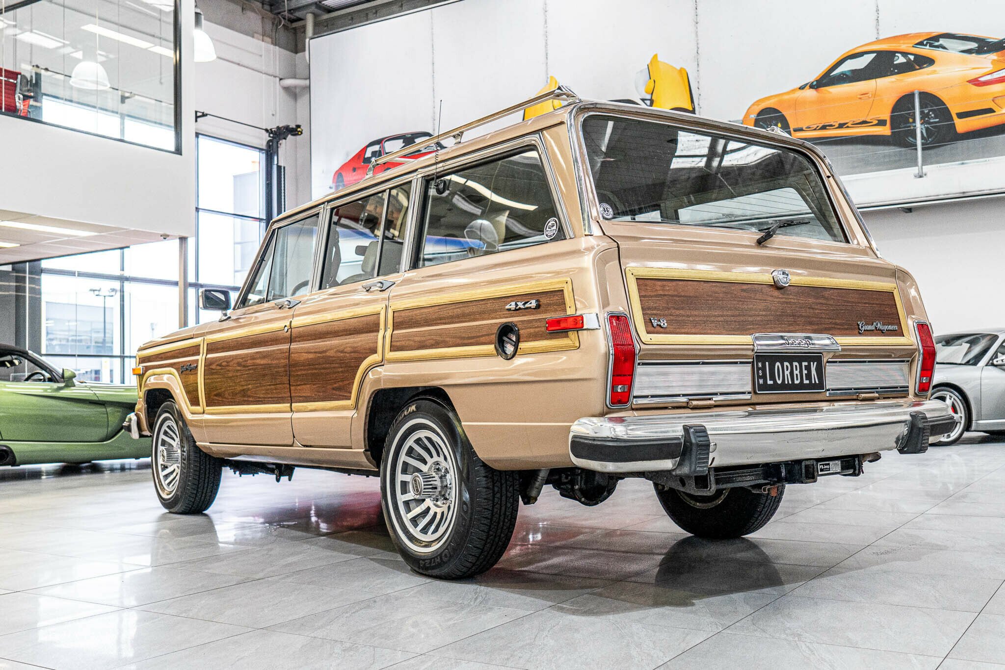 1989 JEEP GRAND WAGONEER SJ WAGON