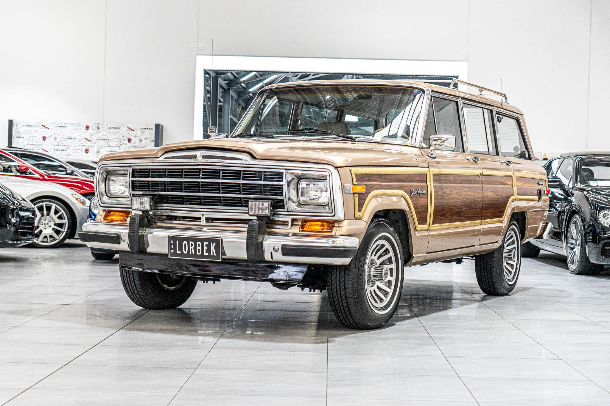 1989 JEEP GRAND WAGONEER SJ WAGON