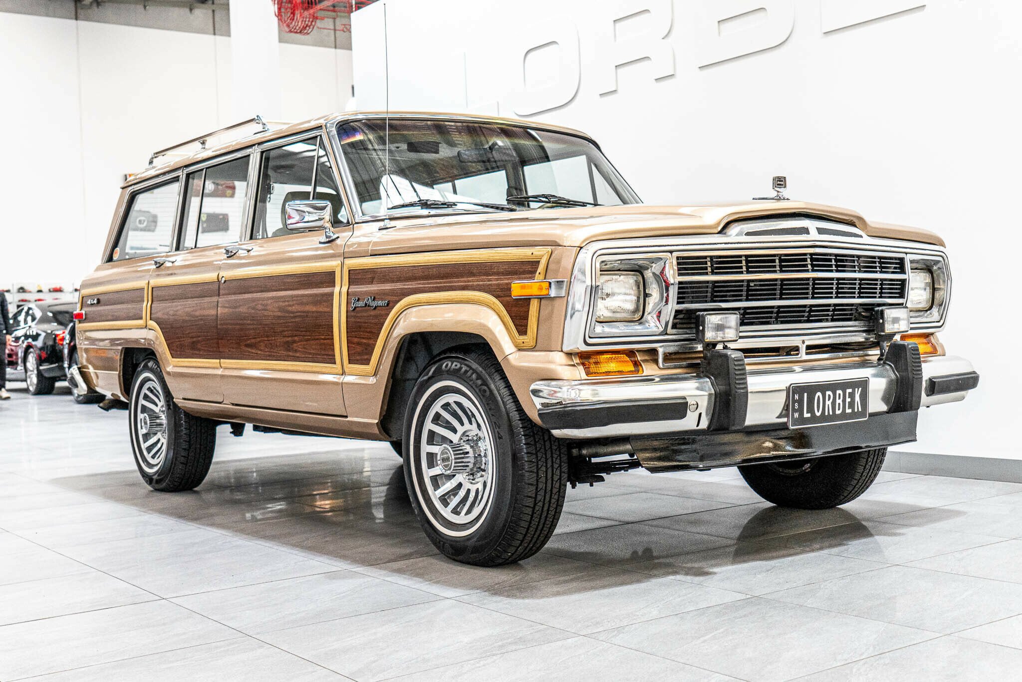 1989 JEEP GRAND WAGONEER SJ WAGON