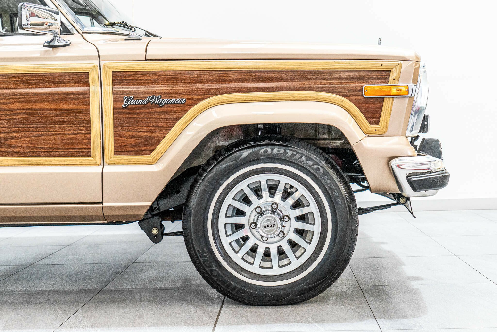 1989 JEEP GRAND WAGONEER SJ WAGON