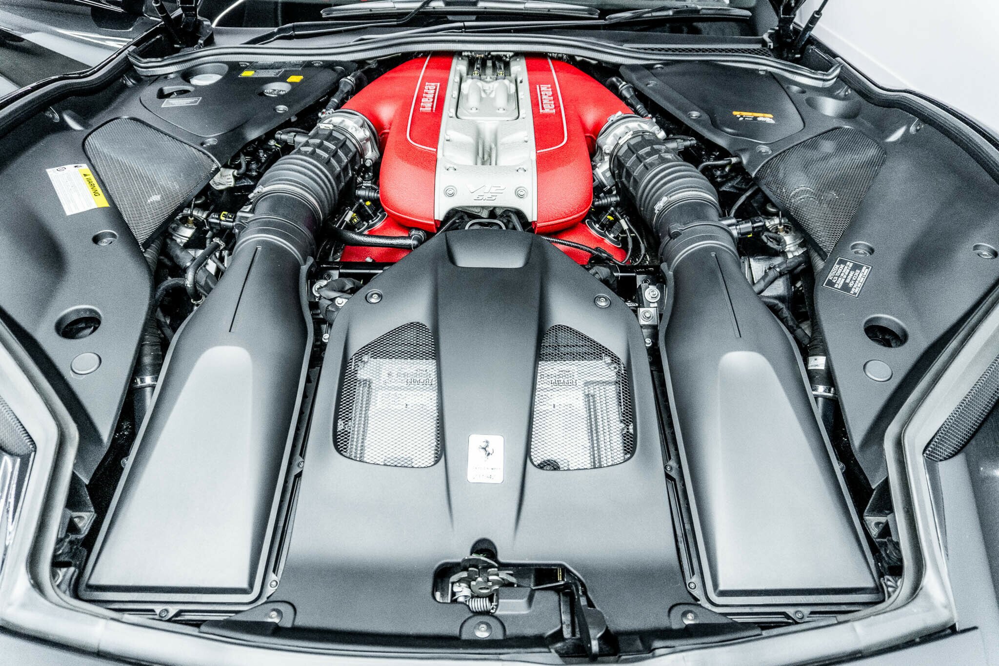 2018 FERRARI 812 F152 SUPERFAST 7 SP AUTOMATIC 2D COUPE
