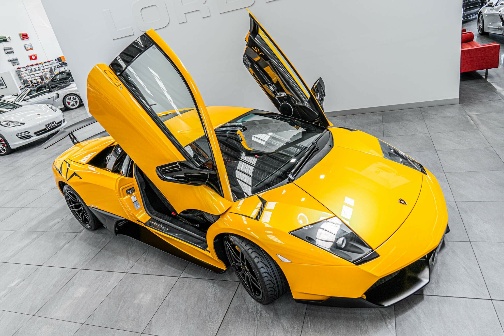2010 LAMBORGHINI MURCIELAGO LP670-4 SV 6 SP AUTOMATIC 2D COUPE