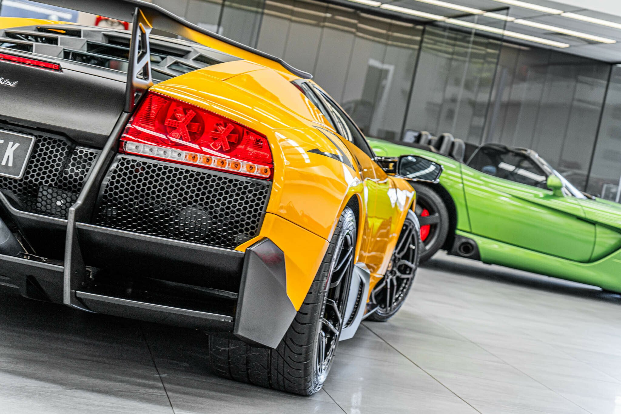2010 LAMBORGHINI MURCIELAGO LP670-4 SV 6 SP AUTOMATIC 2D COUPE