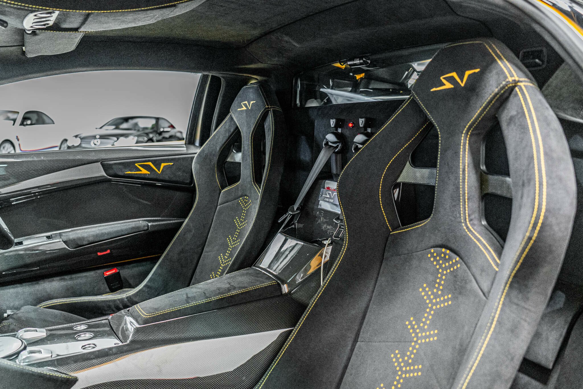 2010 LAMBORGHINI MURCIELAGO LP670-4 SV 6 SP AUTOMATIC 2D COUPE
