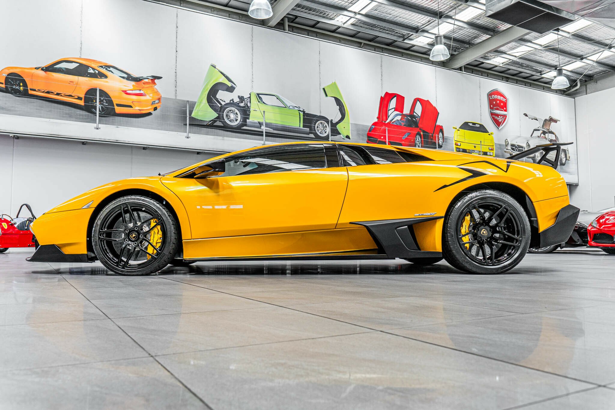 2010 LAMBORGHINI MURCIELAGO LP670-4 SV 6 SP AUTOMATIC 2D COUPE
