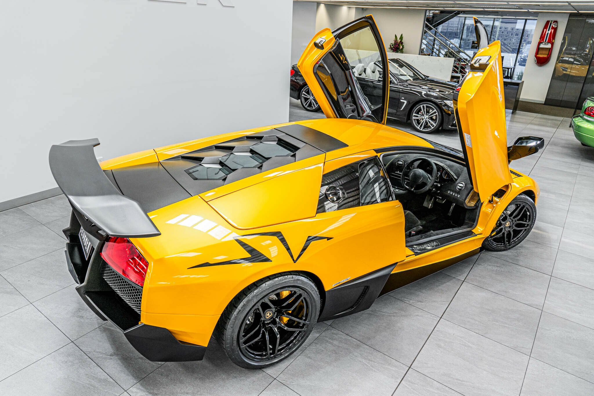 2010 LAMBORGHINI MURCIELAGO LP670-4 SV 6 SP AUTOMATIC 2D COUPE