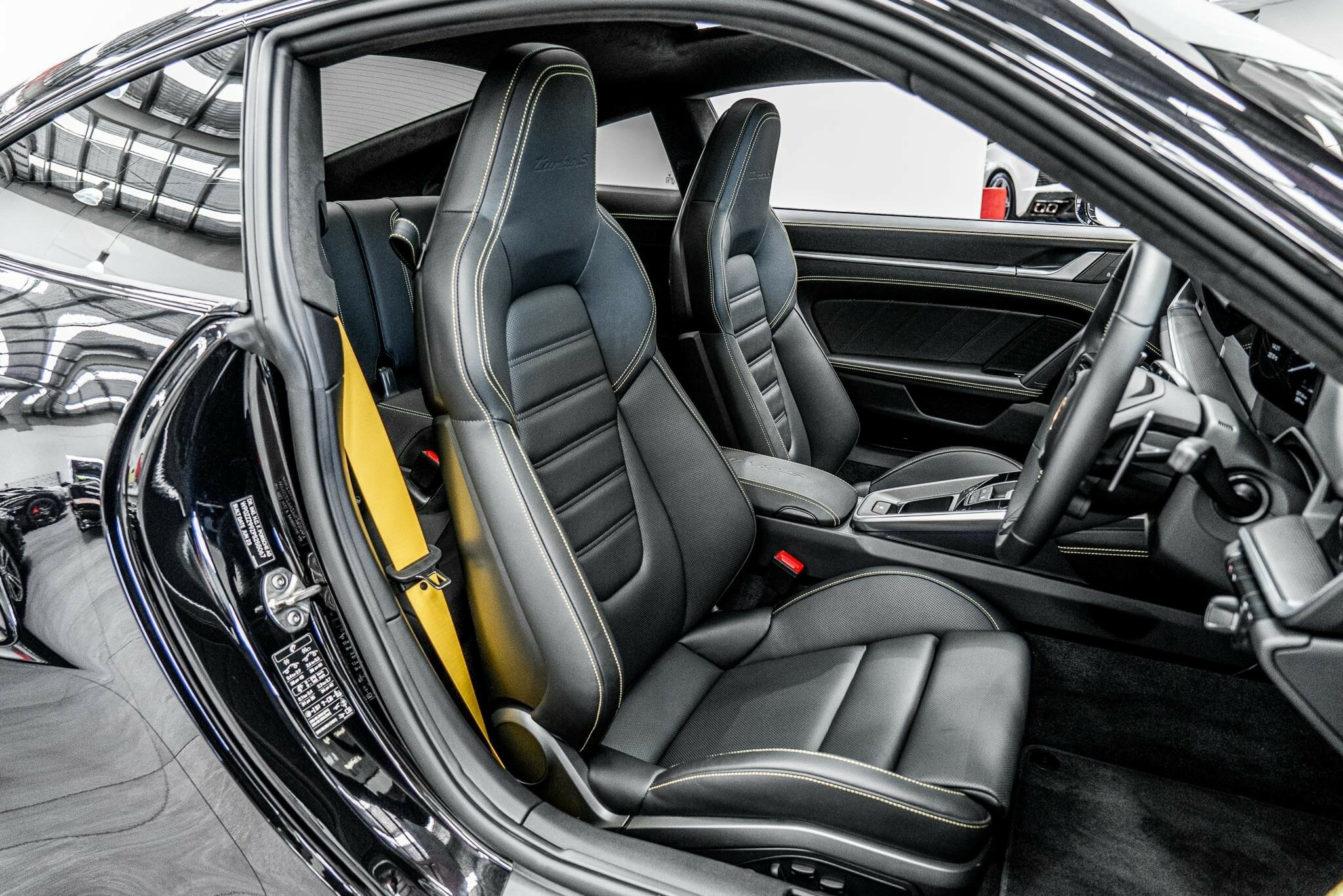 2023 PORSCHE 911 992 MY24 TURBO S 8 SP AUTOMATIC 2D COUPE