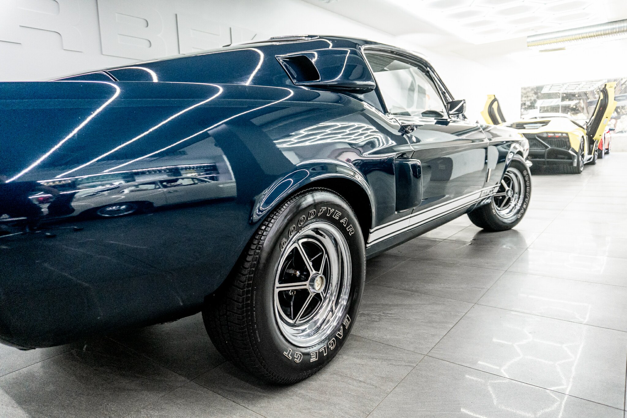1967 FORD MUSTANG 428 SHELBY GT500 4 SP AUTOMATIC 2D COUPE