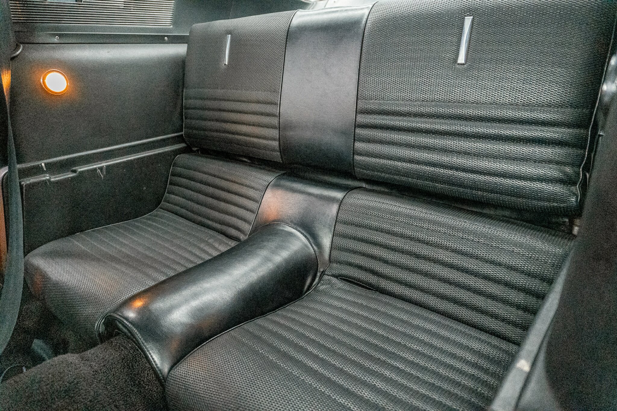 1967 FORD MUSTANG 428 SHELBY GT500 4 SP AUTOMATIC 2D COUPE