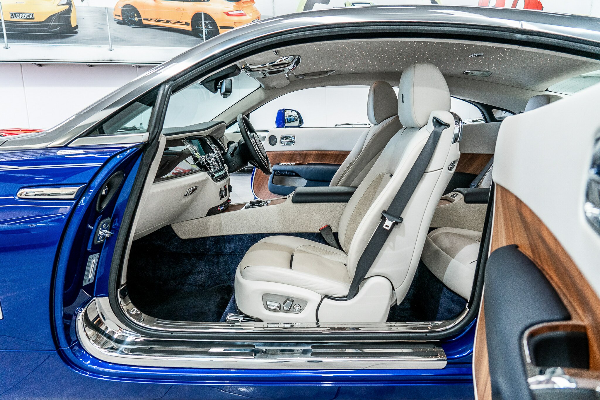 2014 ROLLS-ROYCE WRAITH 8 SP AUTOMATIC 2D COUPE