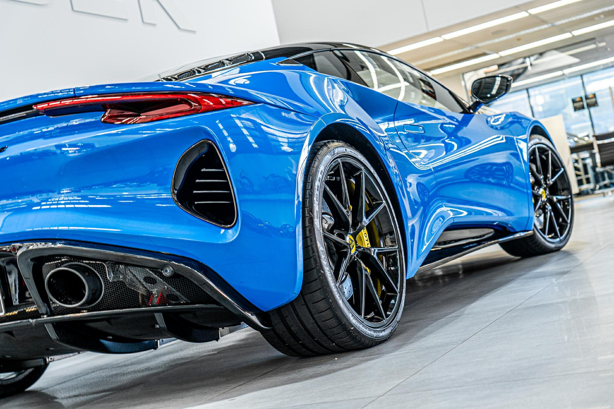 2023 LOTUS EMIRA MY23 1ST EDITION 6 SP AUTOMATIC 2D COUPE