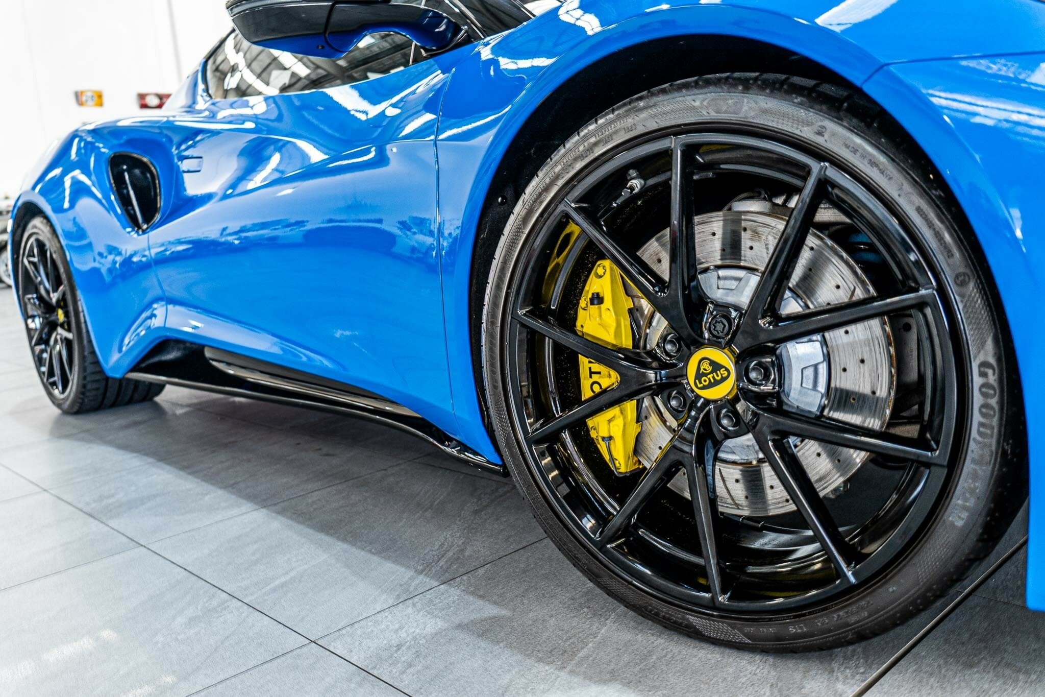 2023 LOTUS EMIRA MY23 1ST EDITION 6 SP AUTOMATIC 2D COUPE