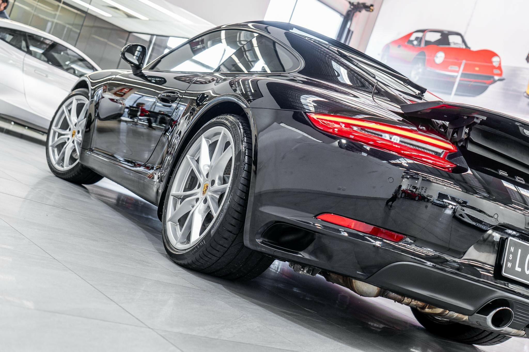 2017 PORSCHE 911 MY18 CARRERA 991 GEN 2 MY18 7 SP AUTOMATIC 2D COUPE