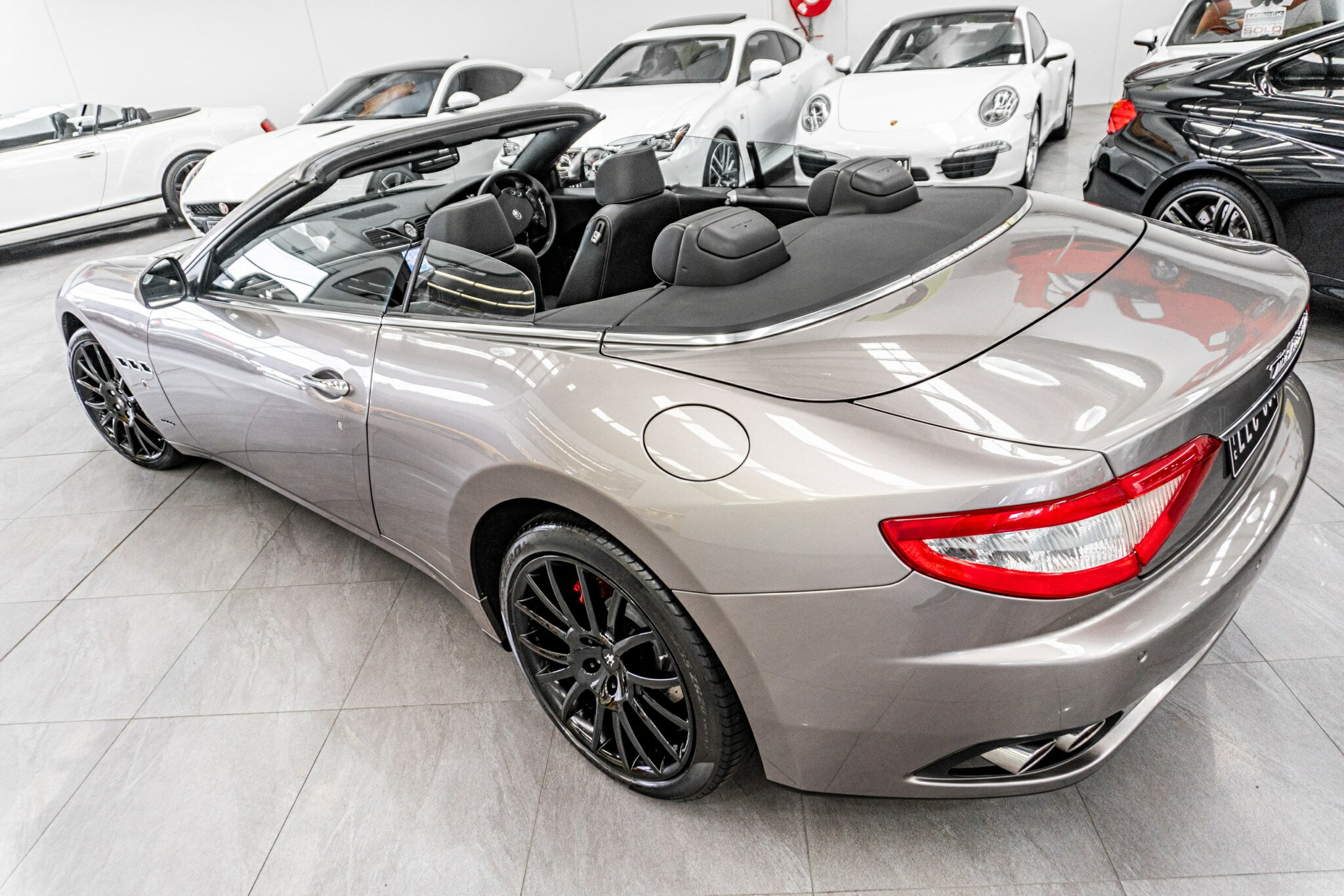 2010 MASERATI GRANCABRIO 6 SP AUTOMATIC 2D CONVERTIBLE