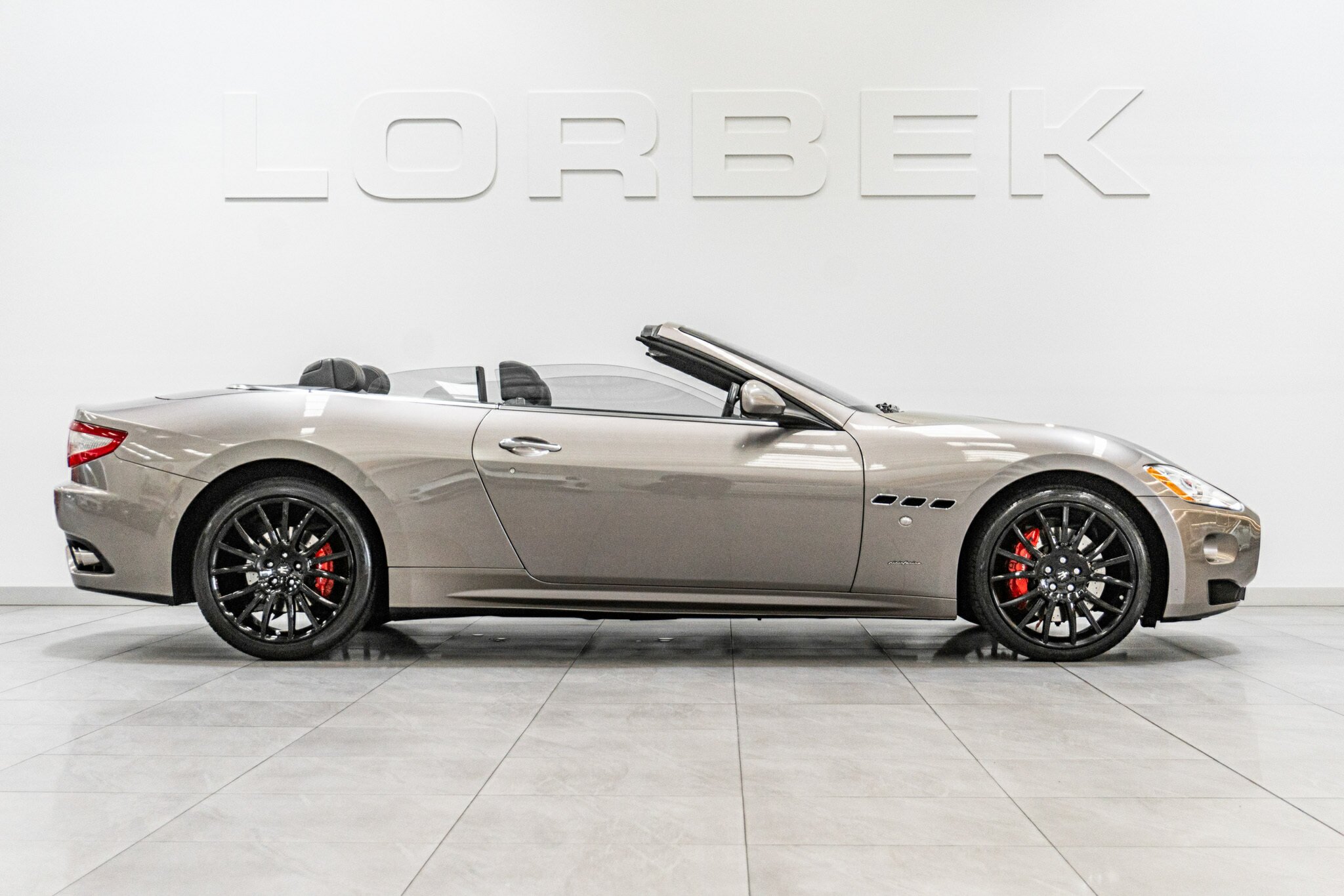 2010 MASERATI GRANCABRIO 6 SP AUTOMATIC 2D CONVERTIBLE