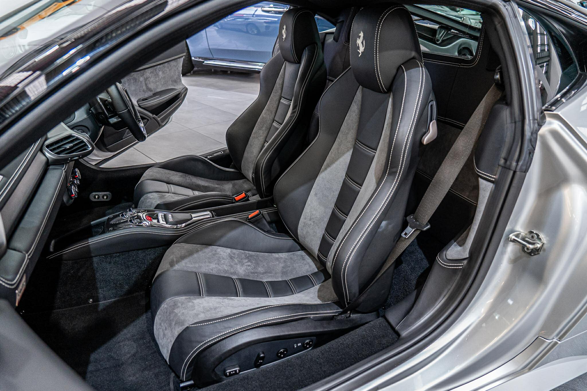 2011 FERRARI 458 ITALIA 7 SP AUTOMATIC 2D COUPE