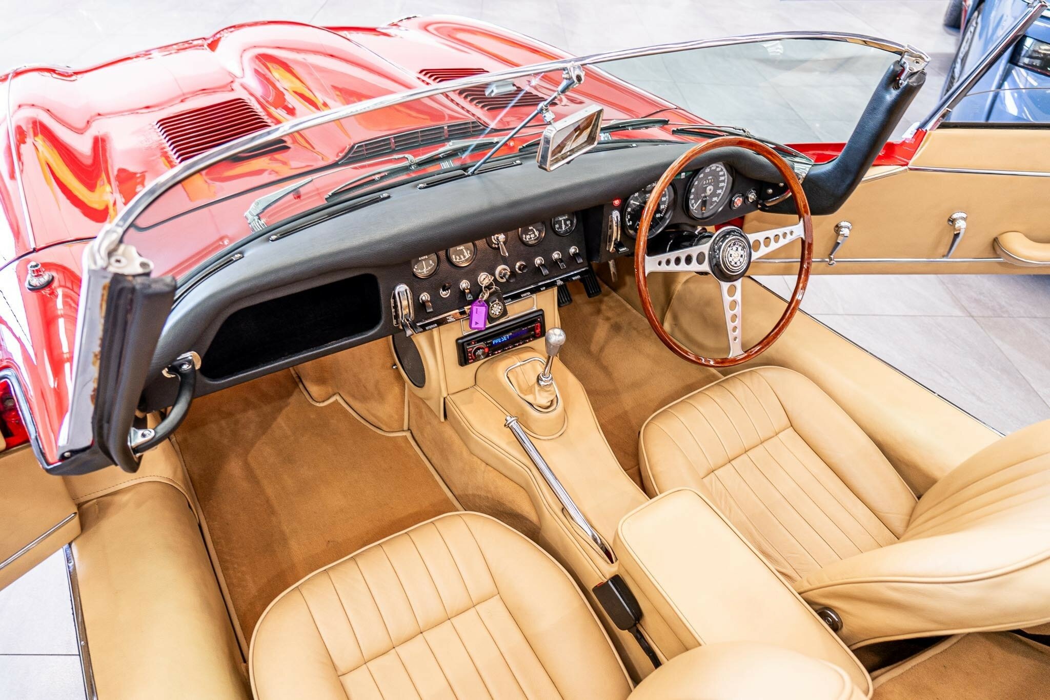 1965 JAGUAR E TYPE SERIES 1 4.2 4 SP MANUAL 2D ROADSTER