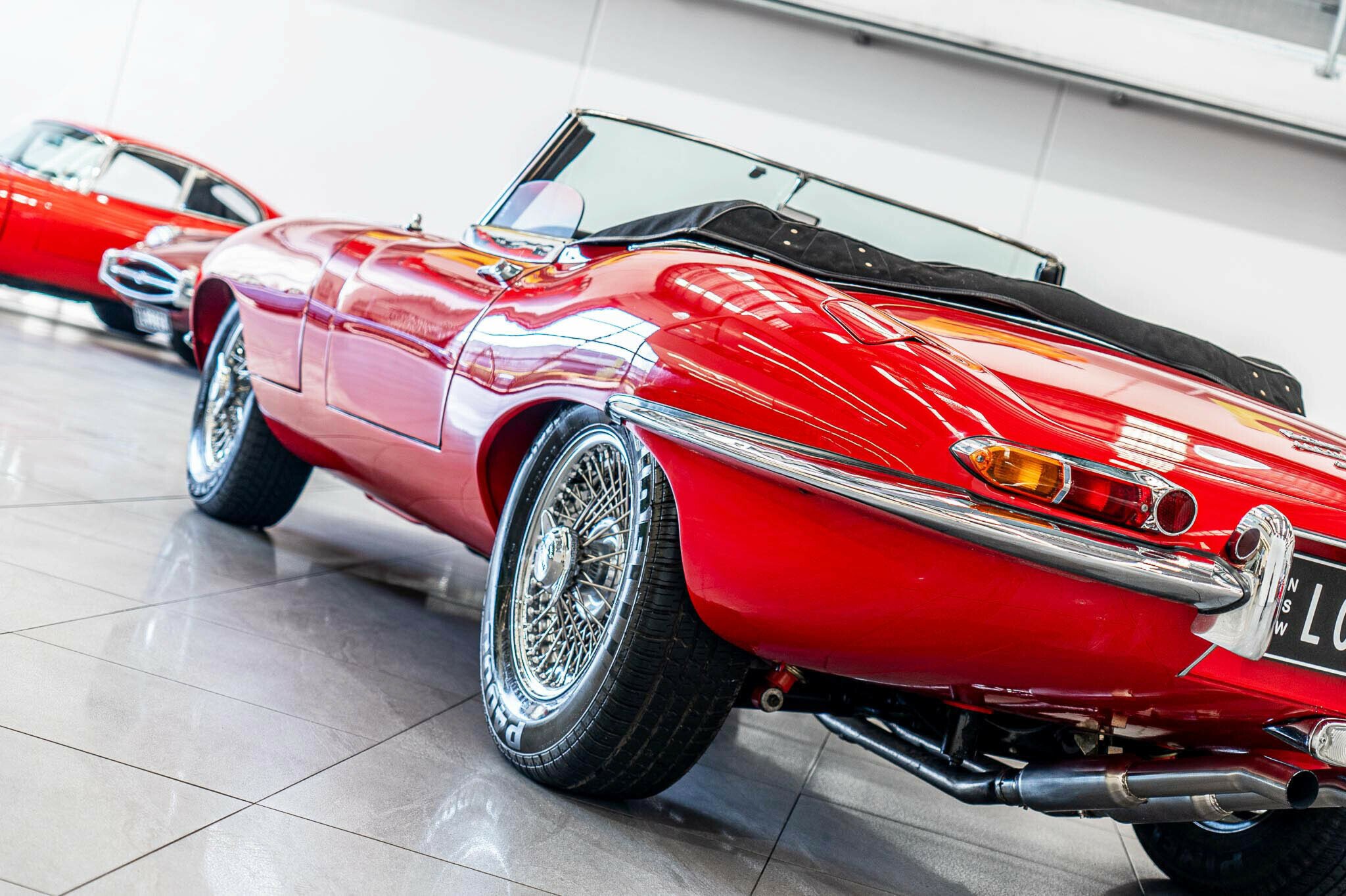 1965 JAGUAR E TYPE SERIES 1 4.2 4 SP MANUAL 2D ROADSTER