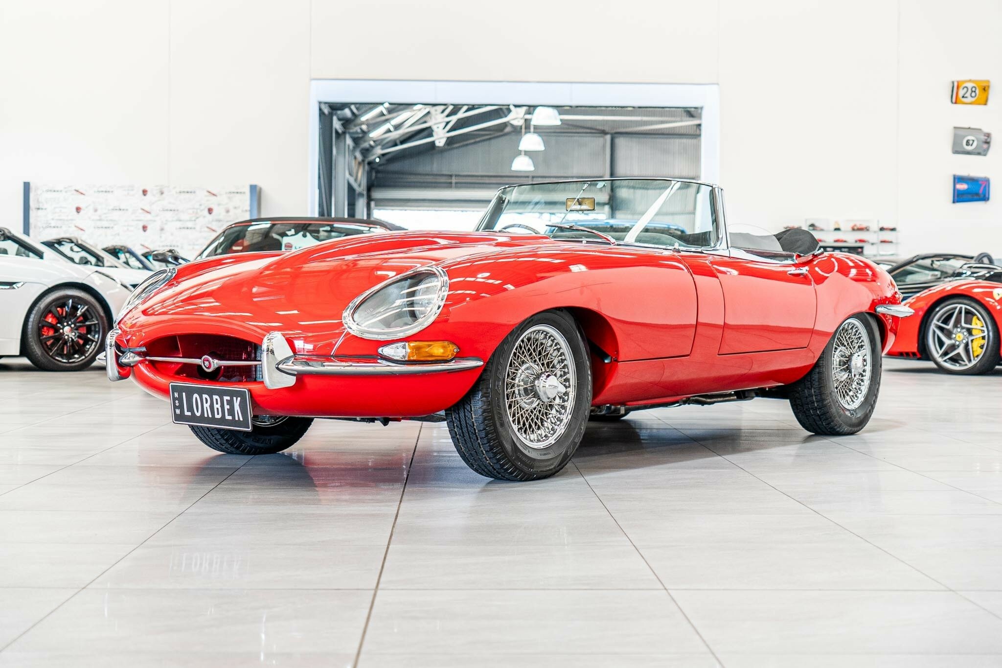 1965 JAGUAR E TYPE SERIES 1 4.2 4 SP MANUAL 2D ROADSTER