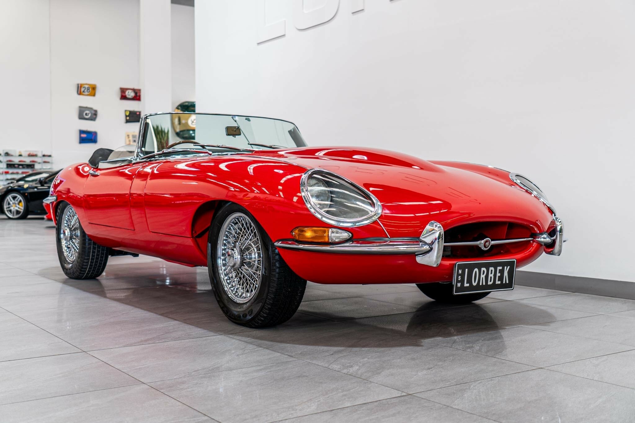 1965 JAGUAR E TYPE SERIES 1 4.2 4 SP MANUAL 2D ROADSTER