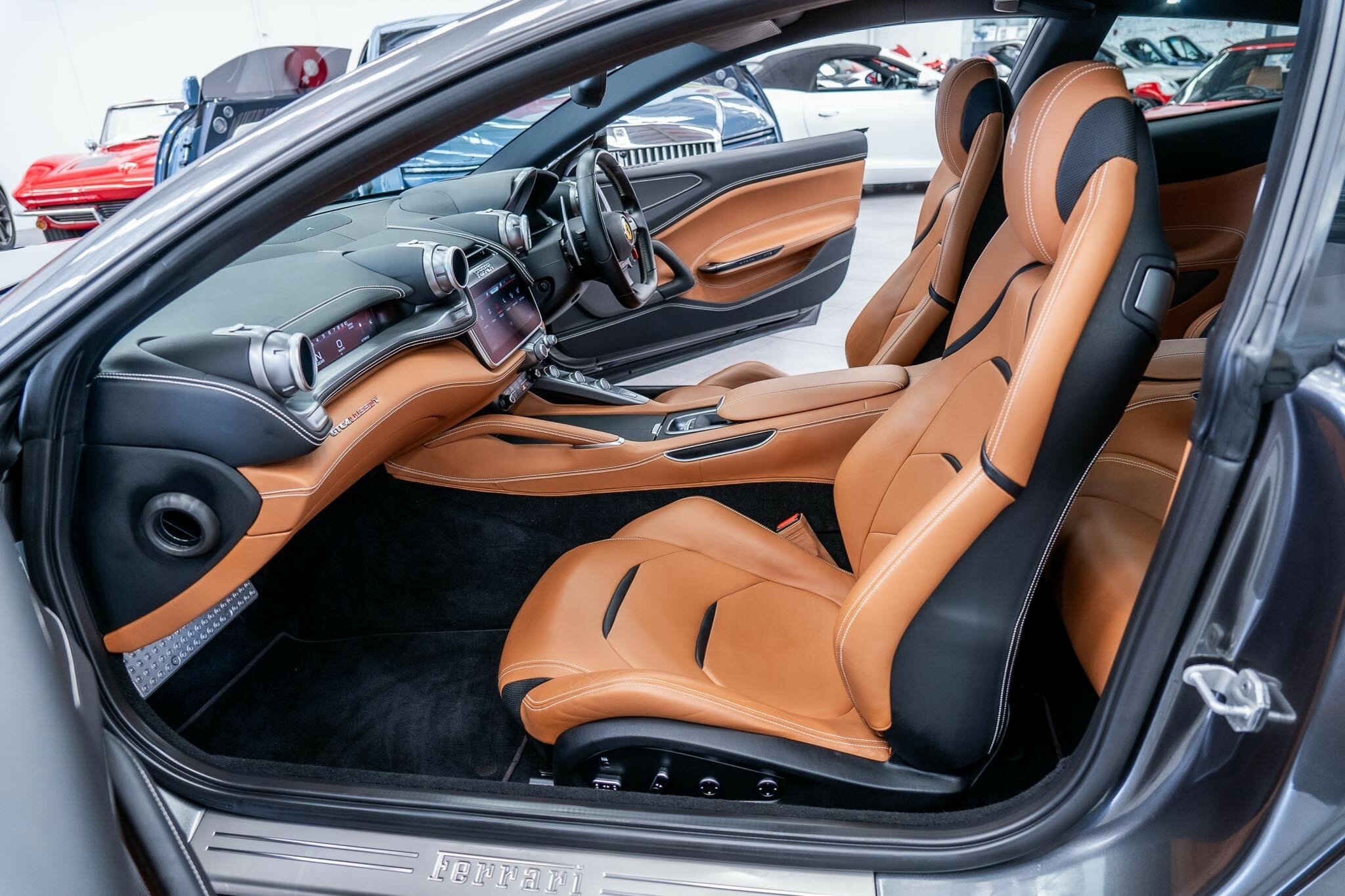 2017 FERRARI GTC4 F151 LUSSO T V8 3.9L TWIN TURBO 7 SP AUTOMATIC 2D COUPE