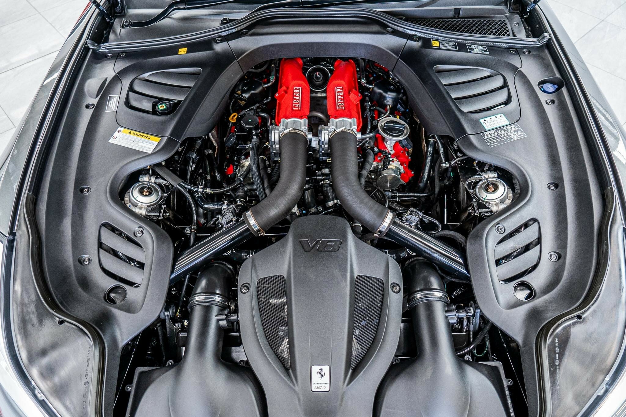 2017 FERRARI GTC4 F151 LUSSO T V8 3.9L TWIN TURBO 7 SP AUTOMATIC 2D COUPE