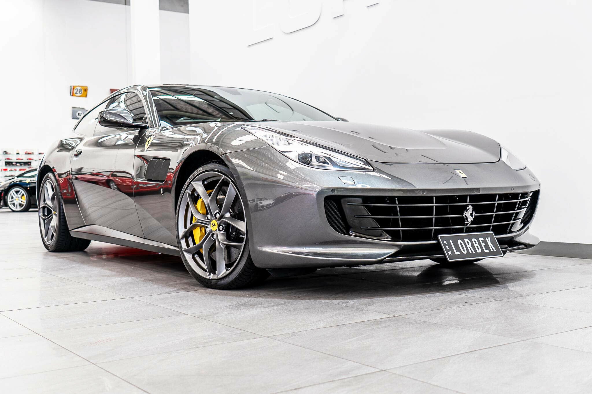 2017 FERRARI GTC4 F151 LUSSO T V8 3.9L TWIN TURBO 7 SP AUTOMATIC 2D COUPE