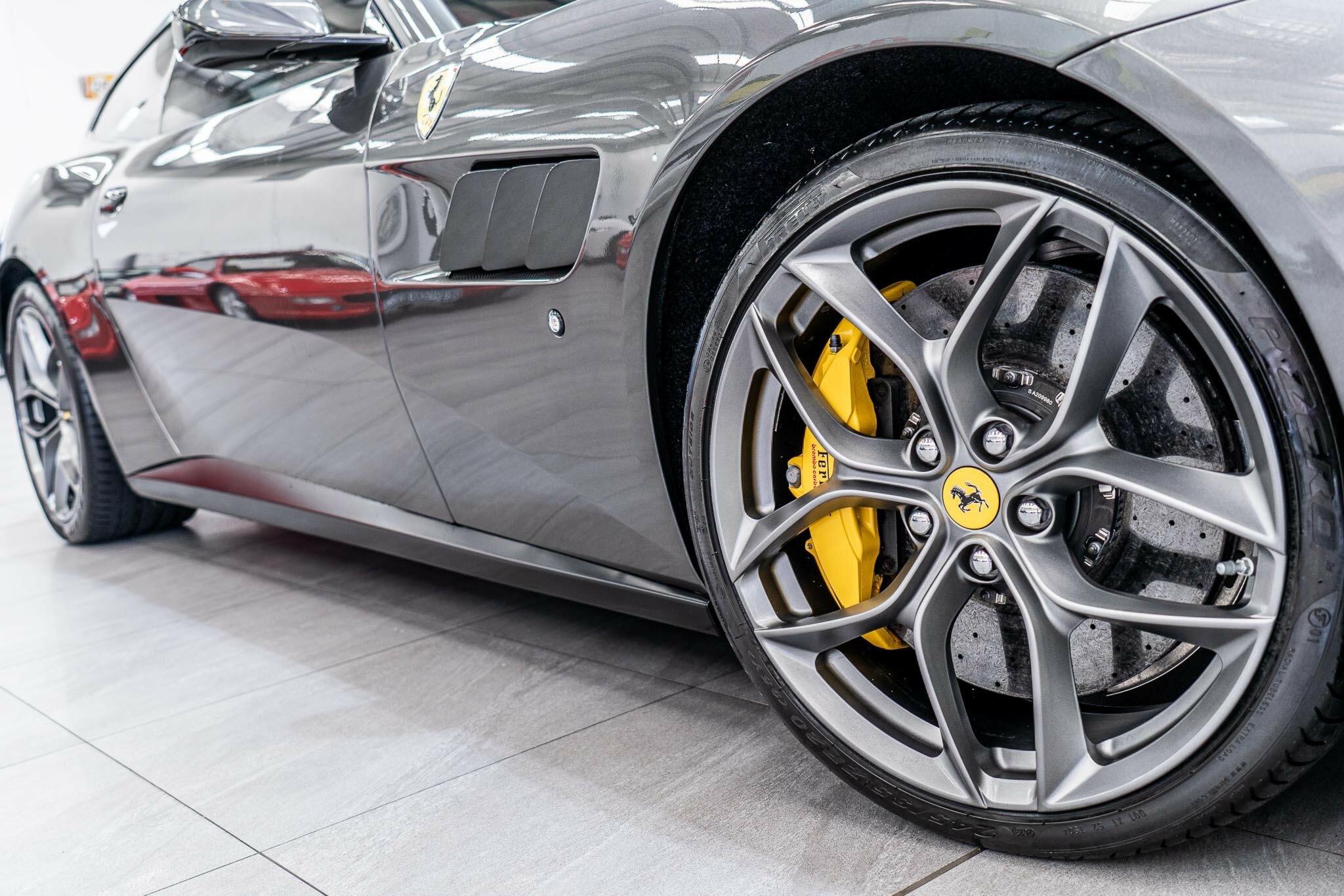 2017 FERRARI GTC4 F151 LUSSO T V8 3.9L TWIN TURBO 7 SP AUTOMATIC 2D COUPE