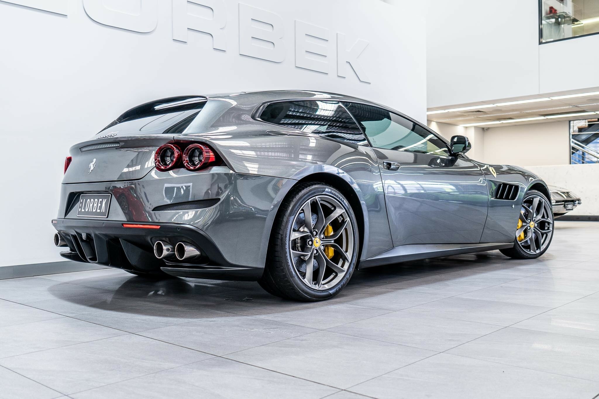 2017 FERRARI GTC4 F151 LUSSO T V8 3.9L TWIN TURBO 7 SP AUTOMATIC 2D COUPE