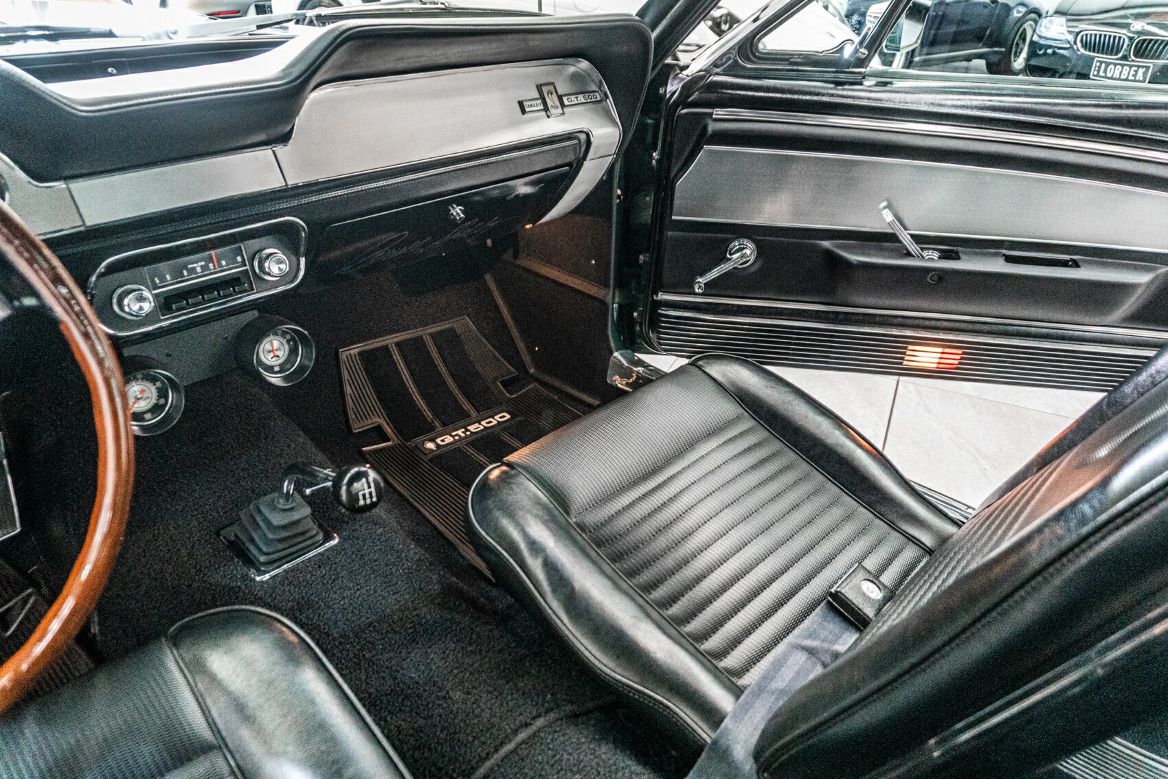 1967 FORD MUSTANG COBRA GT500 428 4 SP MANUAL 2D FASTBACK