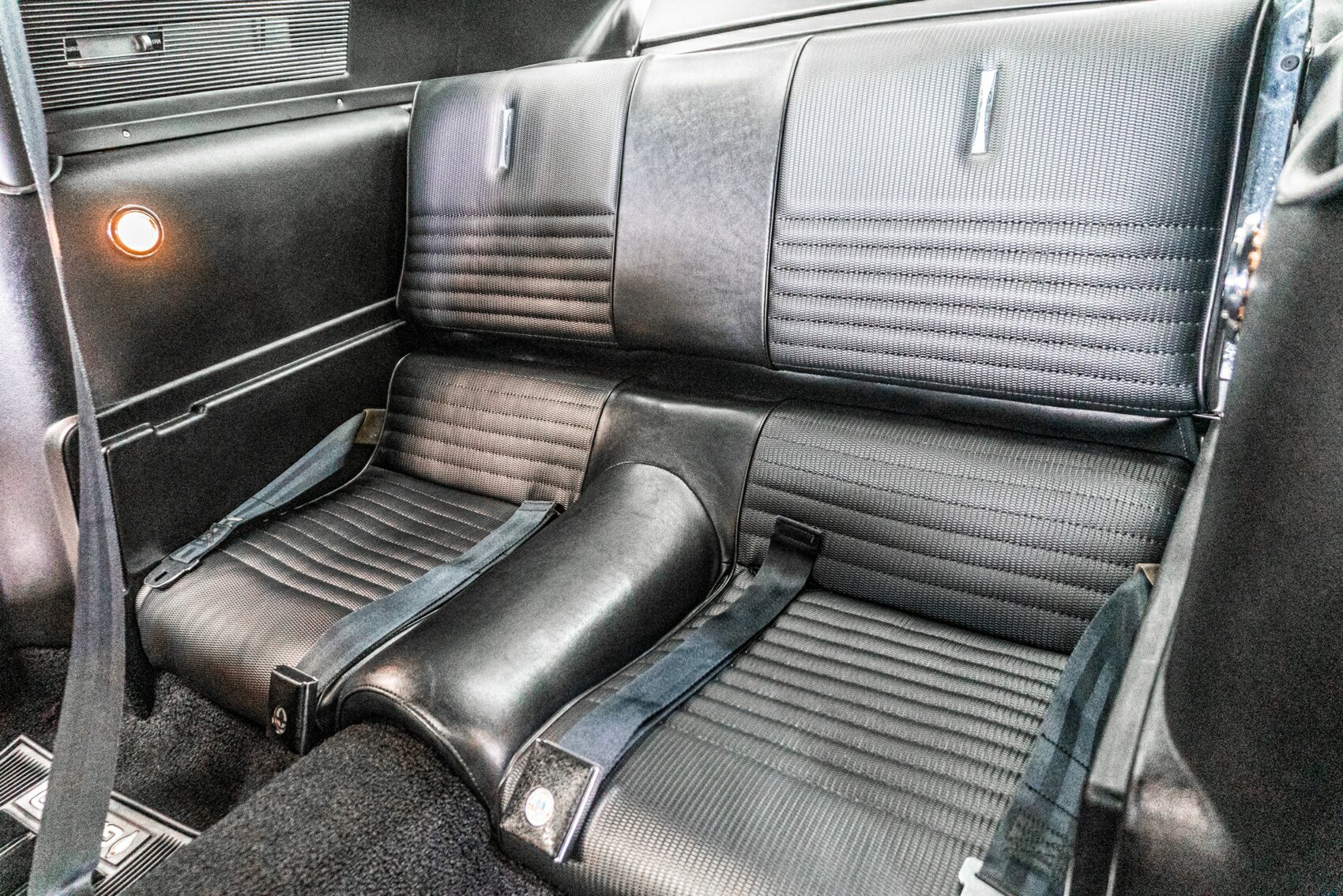 1967 FORD MUSTANG COBRA GT500 428 4 SP MANUAL 2D FASTBACK