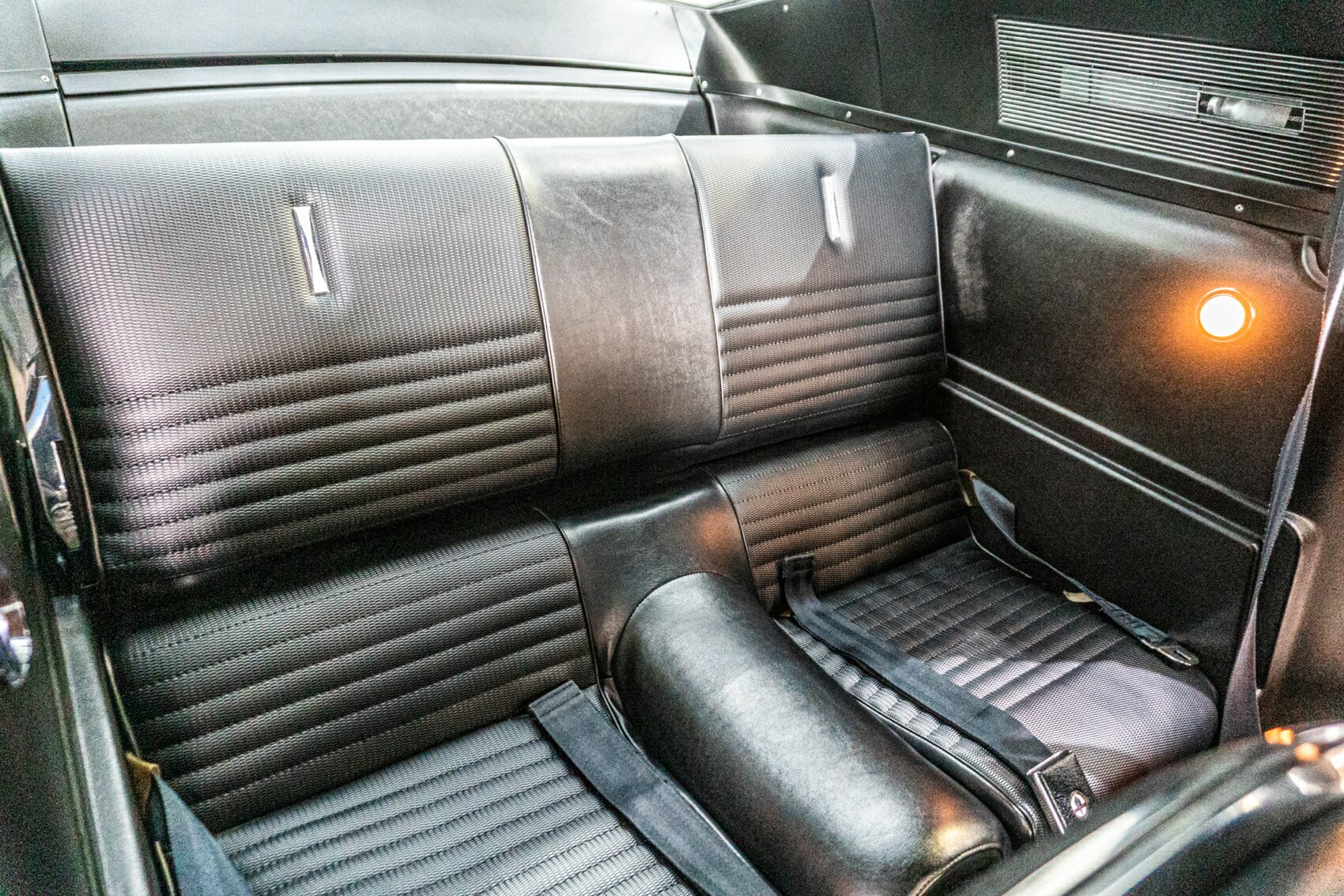 1967 FORD MUSTANG COBRA GT500 428 4 SP MANUAL 2D FASTBACK