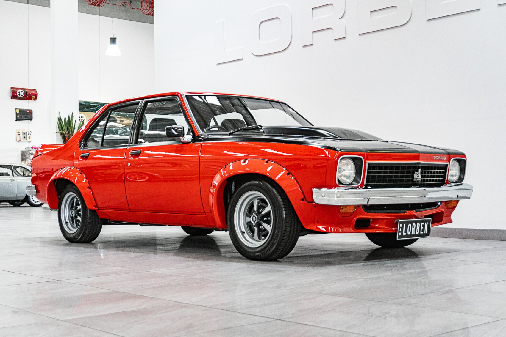 1977 HOLDEN TORANA LX SL/R 5000 A9X 4 SP MANUAL 4D SEDAN
