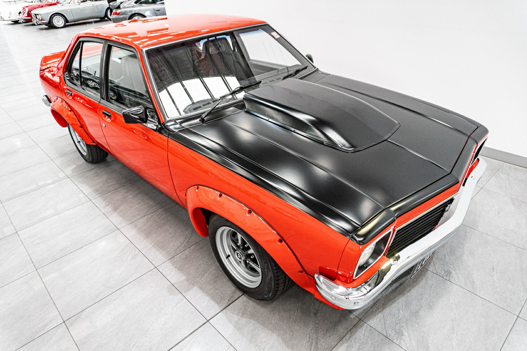 1977 HOLDEN TORANA LX SL/R 5000 A9X 4 SP MANUAL 4D SEDAN