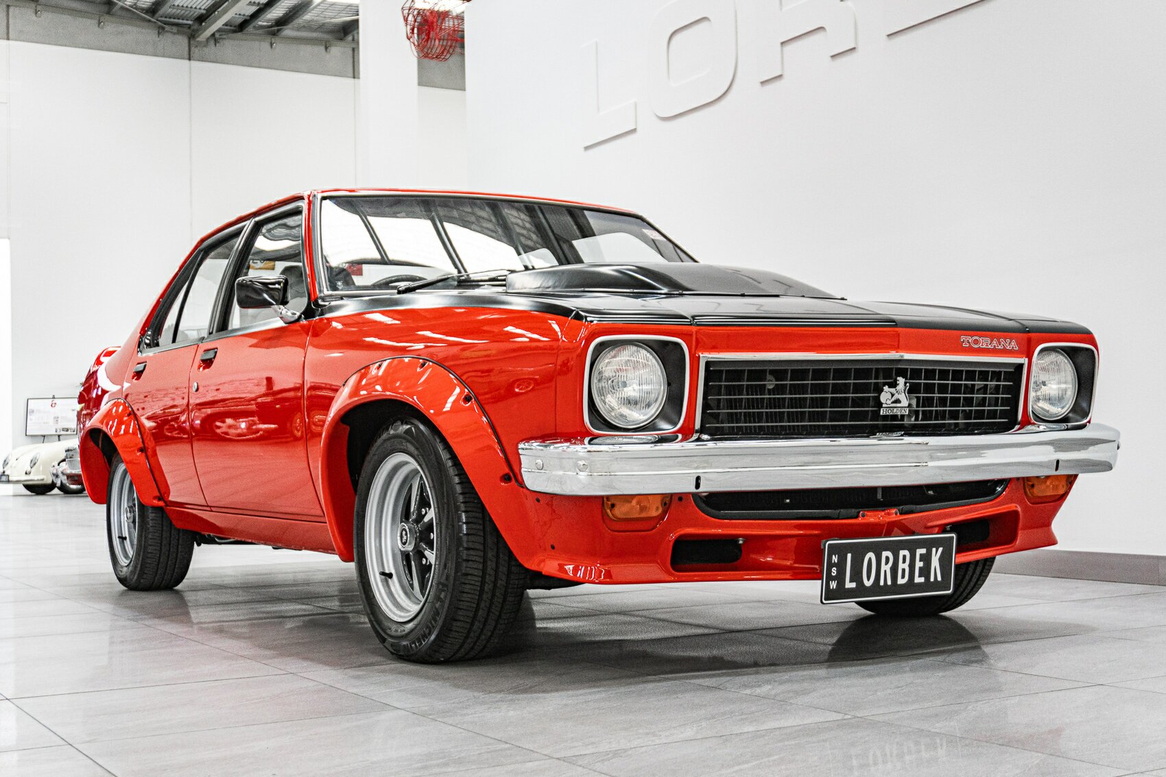 1977 HOLDEN TORANA LX SL/R 5000 A9X 4 SP MANUAL 4D SEDAN