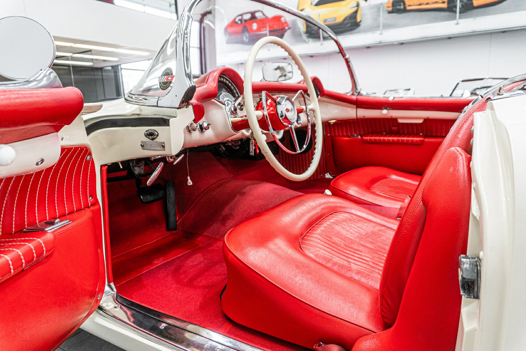 1954 CHEVROLET CORVETTE C1 2 SP AUTOMATIC 2D ROADSTER