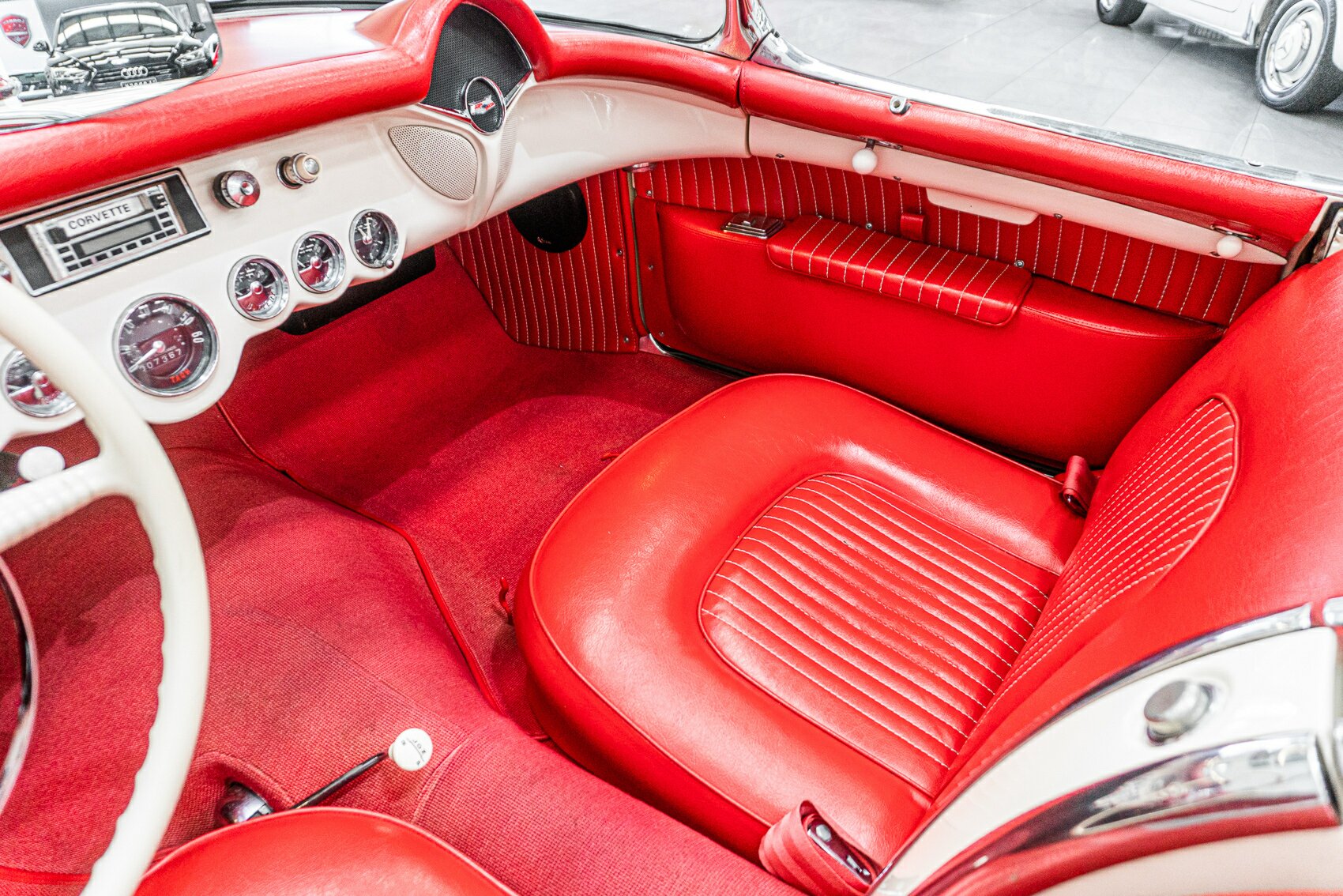 1954 CHEVROLET CORVETTE C1 2 SP AUTOMATIC 2D ROADSTER