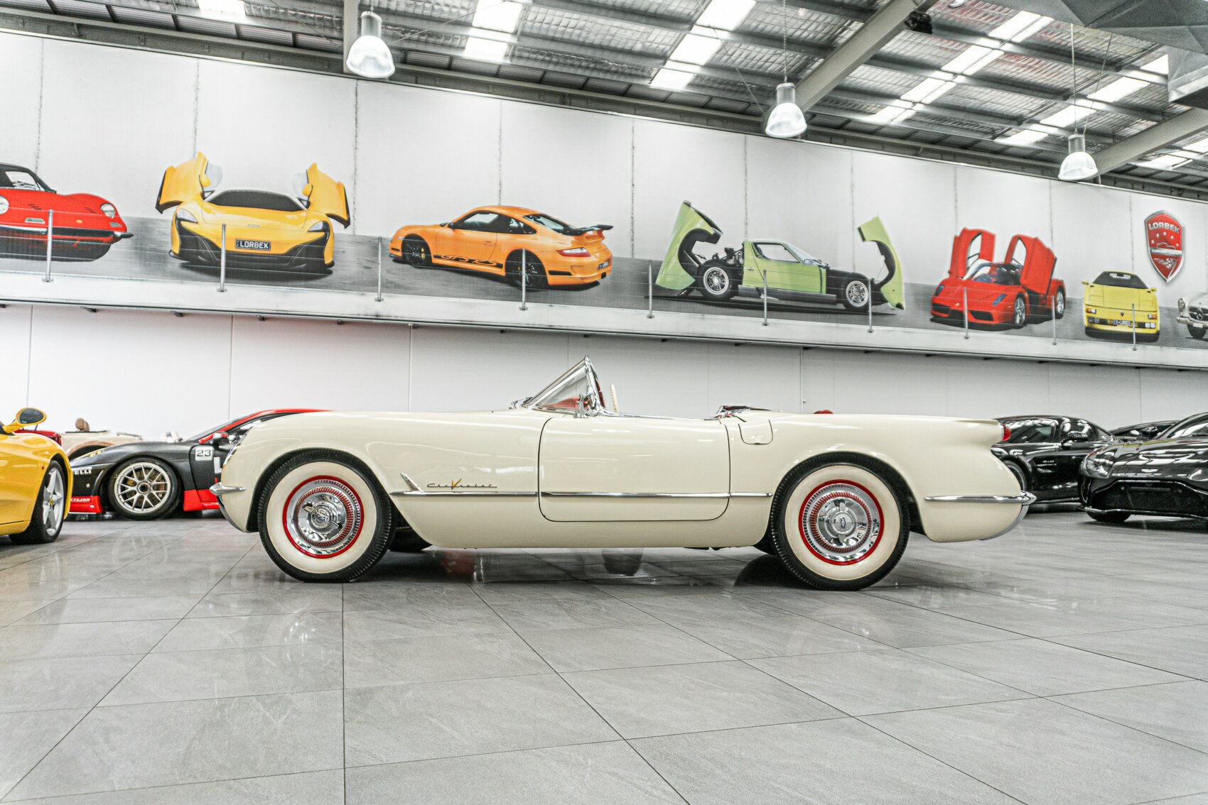 1954 CHEVROLET CORVETTE C1 2 SP AUTOMATIC 2D ROADSTER