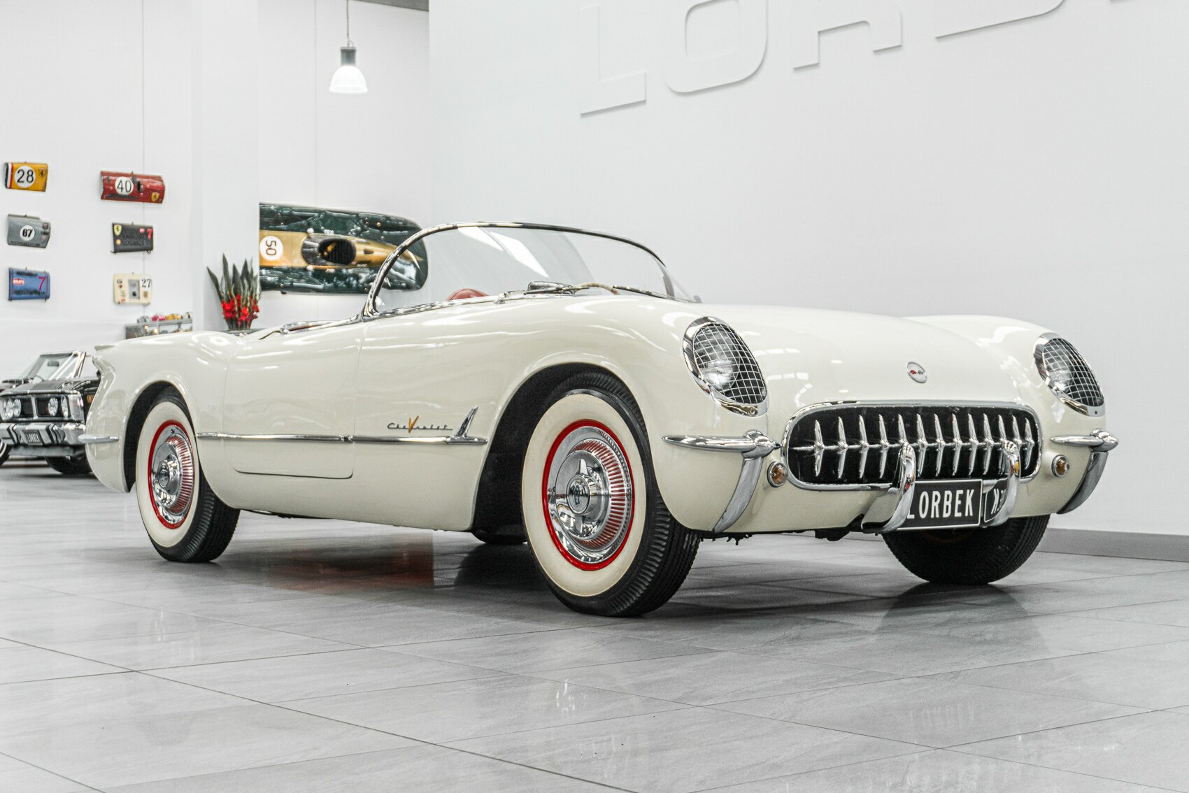 1954 CHEVROLET CORVETTE C1 2 SP AUTOMATIC 2D ROADSTER