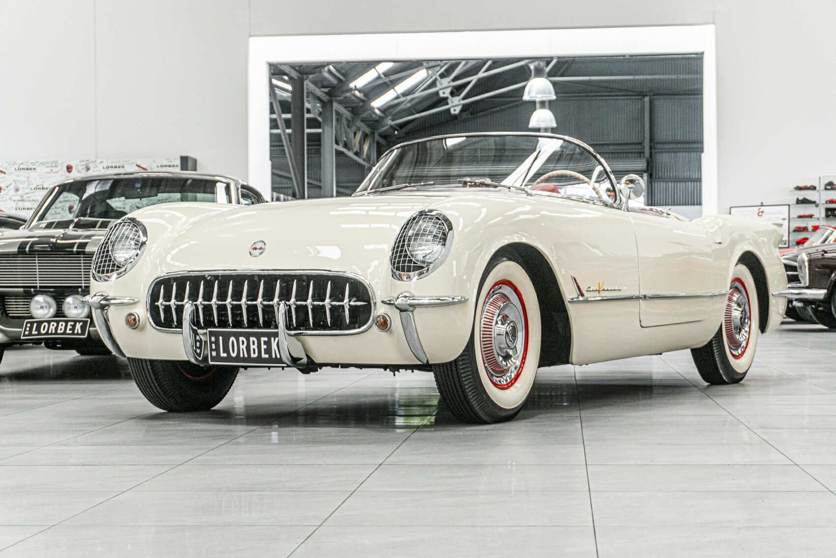 1954 CHEVROLET CORVETTE C1 2 SP AUTOMATIC 2D ROADSTER