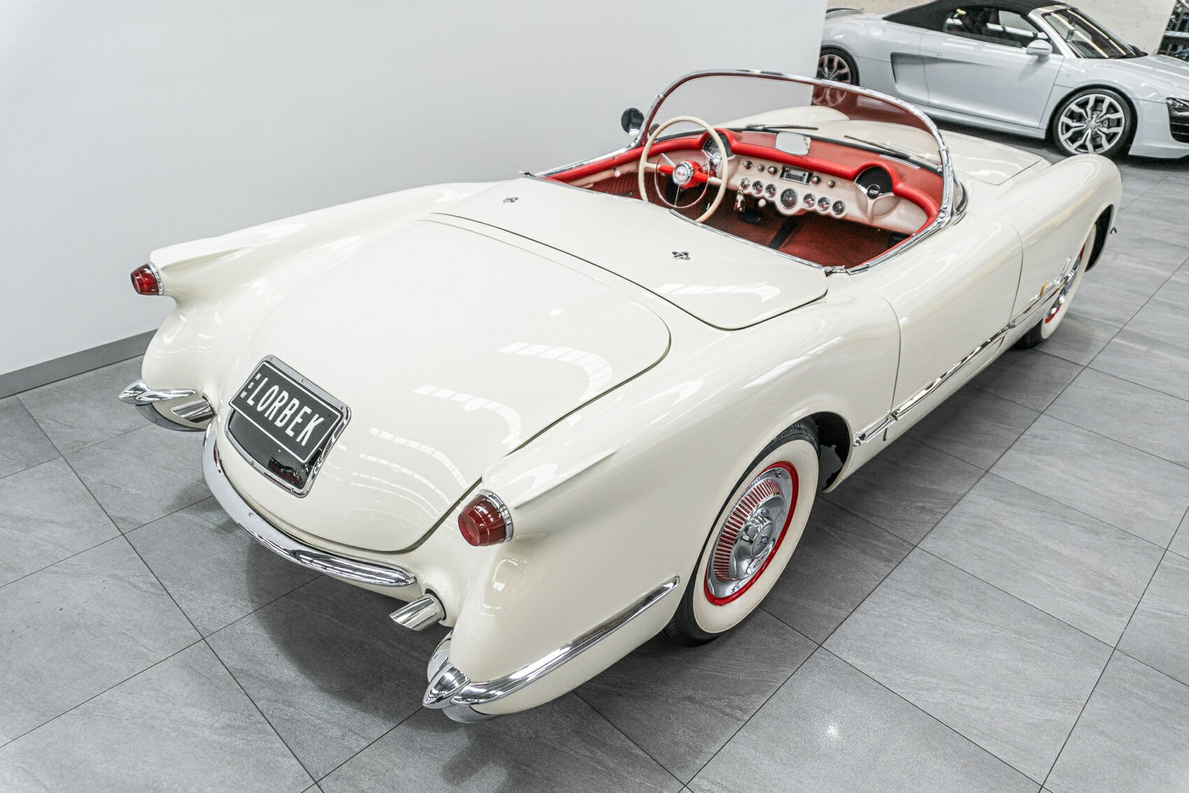 1954 CHEVROLET CORVETTE C1 2 SP AUTOMATIC 2D ROADSTER